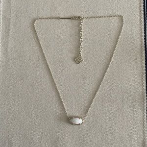 Kendra Scott Elisa Pendant Opal Gold
